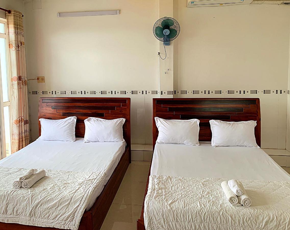 Ngoc May Guesthouse Chau Doc Exterior foto