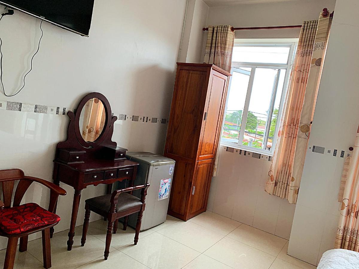 Ngoc May Guesthouse Chau Doc Exterior foto