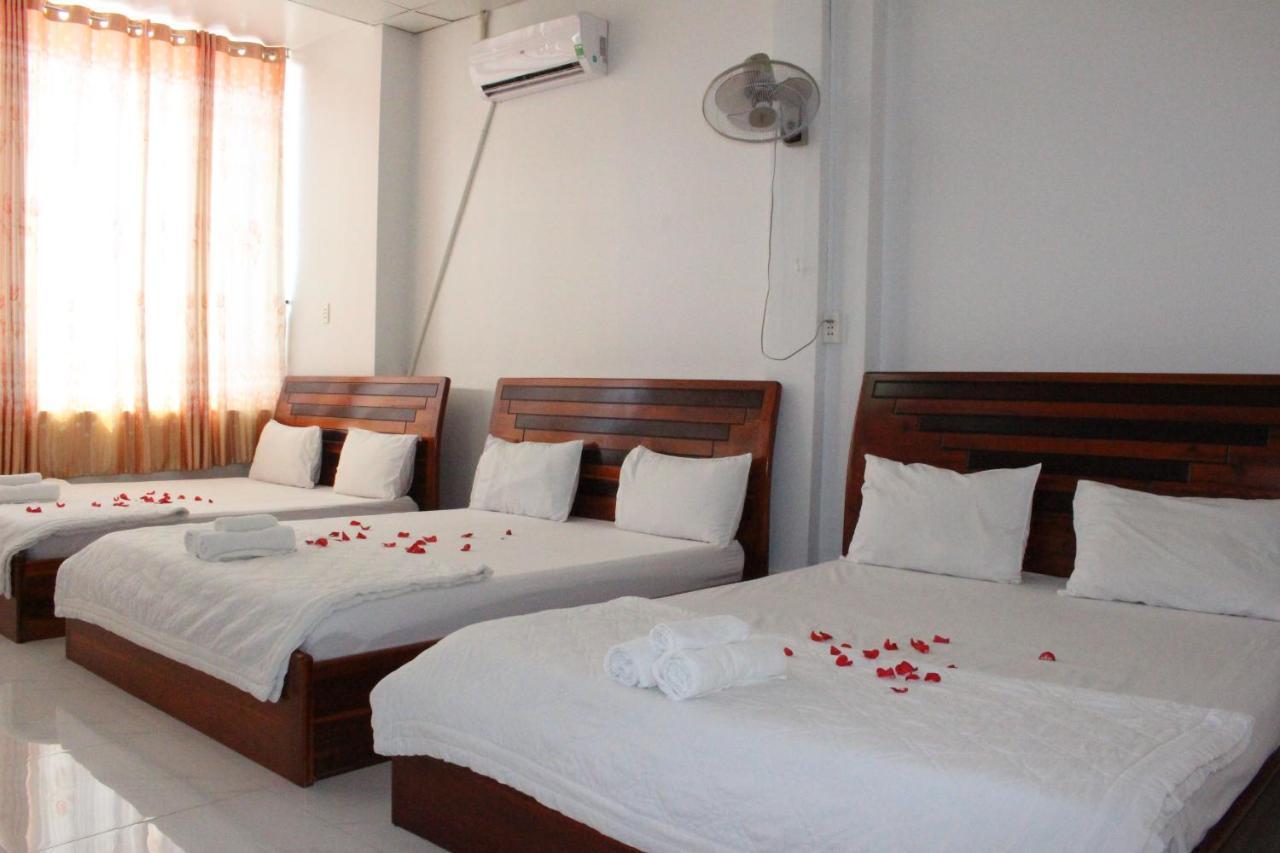 Ngoc May Guesthouse Chau Doc Exterior foto