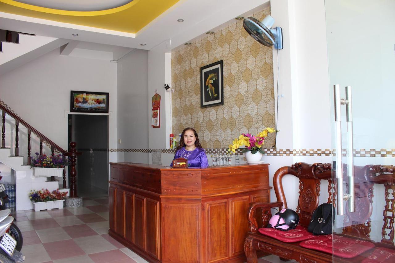 Ngoc May Guesthouse Chau Doc Exterior foto
