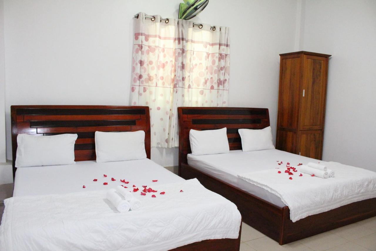 Ngoc May Guesthouse Chau Doc Exterior foto