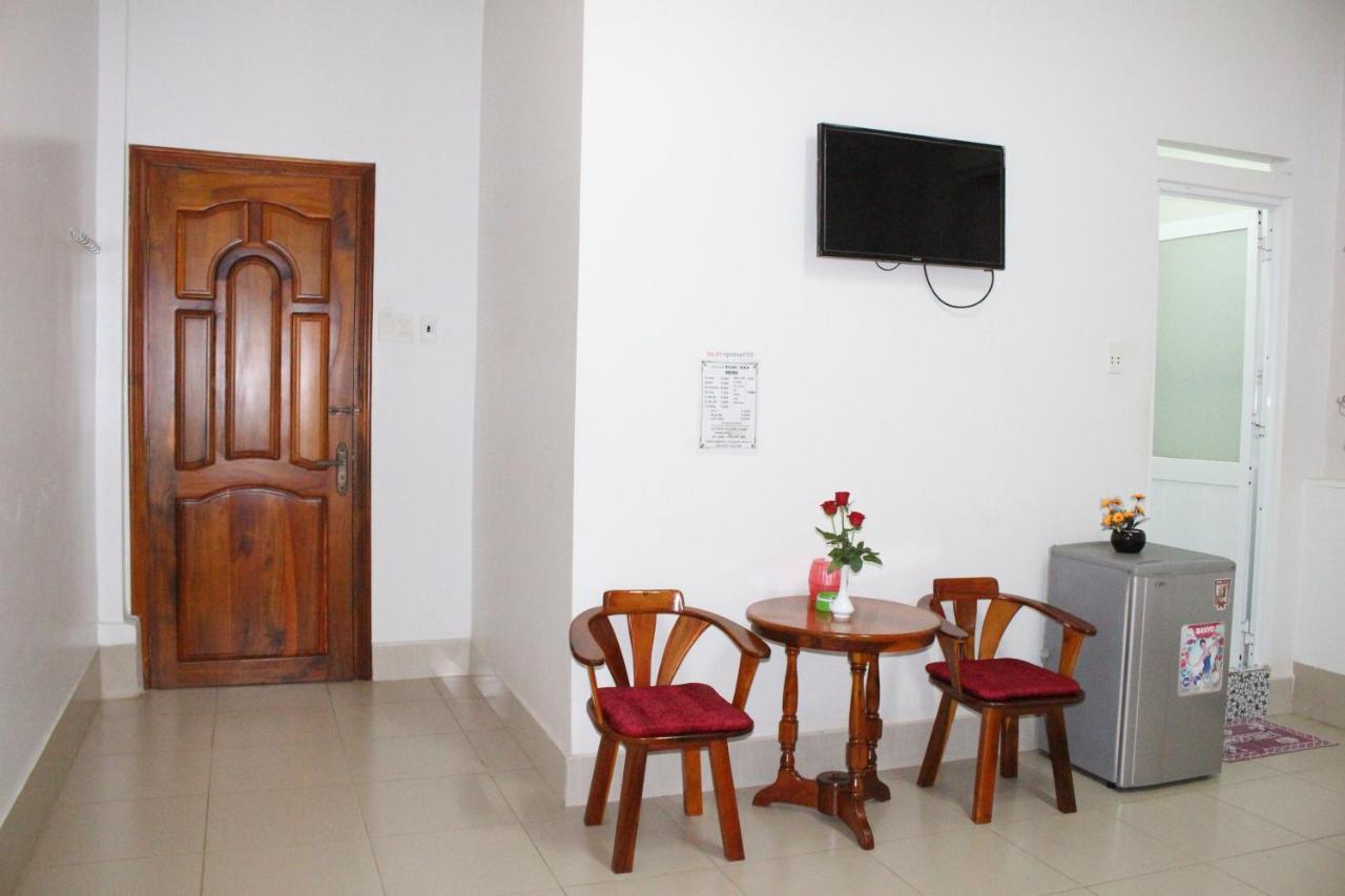 Ngoc May Guesthouse Chau Doc Exterior foto
